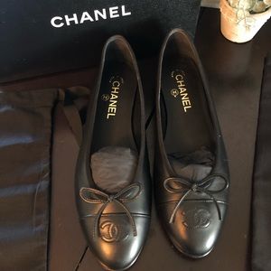 CHANEL Lambskin Ballerina Flats